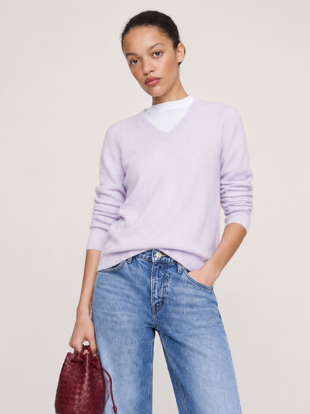 Banana Republic LIGHTWEIGHT CASHMERE V-NECK SWEATER Size Large - Picture 2 of 7